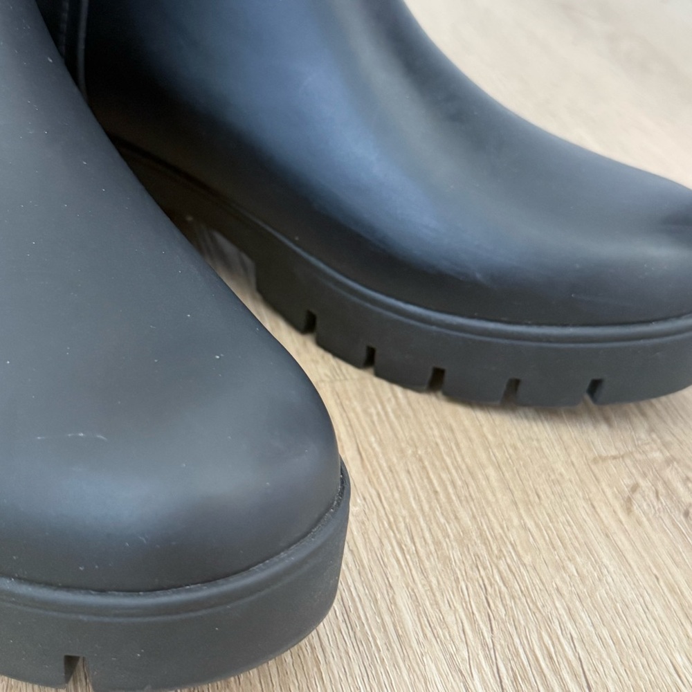 Tory Burch Black Winter & Rain Boots - Picture 6 of 9